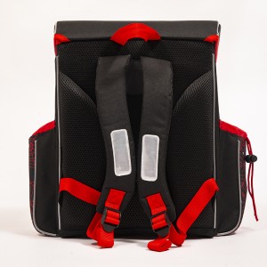 Cute and interesting burden-reducing spine-protecting primary school bag lightweight backpack EVA backpack spider cartoon graffiti backpack